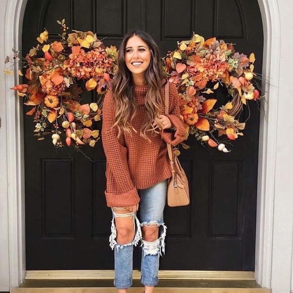 Goodnight Macaroon | Cropped Turtleneck Sweater - Picture 7 of 8